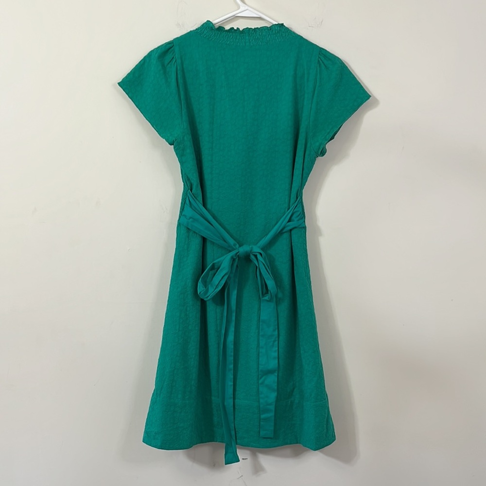 BCBG Paris Green V-Neck Cap Sleeve Tie Back Knee Length Dress 2 - Picture 7 of 11